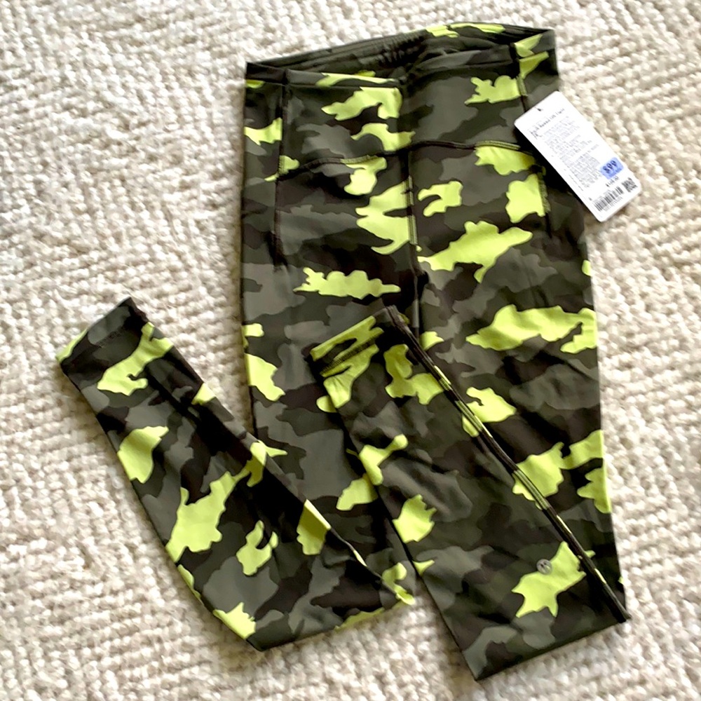 NWT Lululemon Swift zapped HR Tight